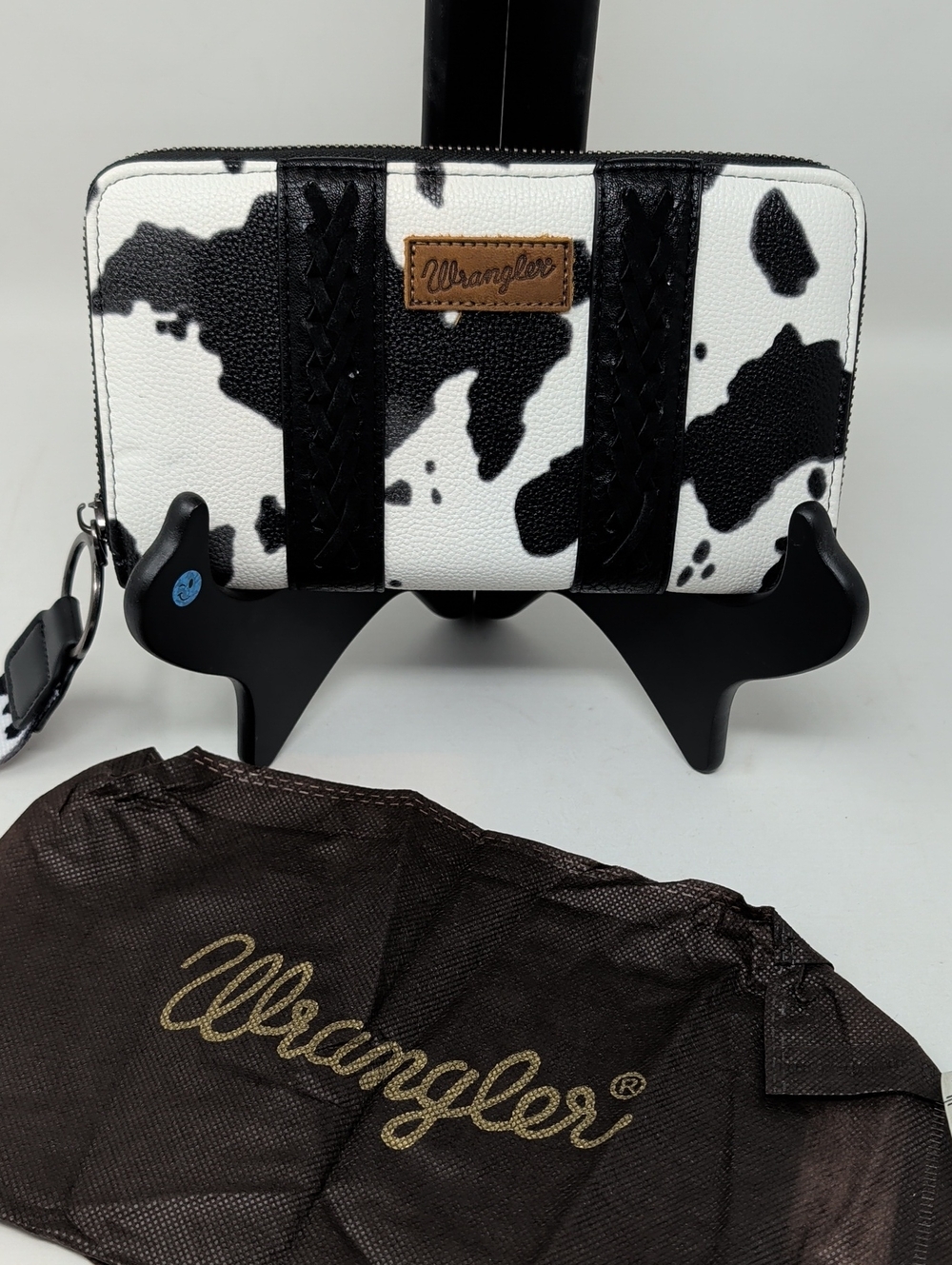 Wrangler Black & White Cowprint Zip Wristlet NWT